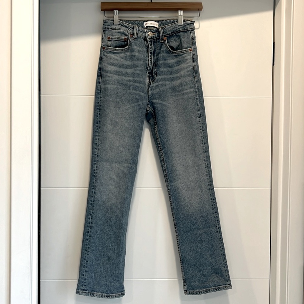 Like new Zara TRF Stove Pipe Tiro Size 4